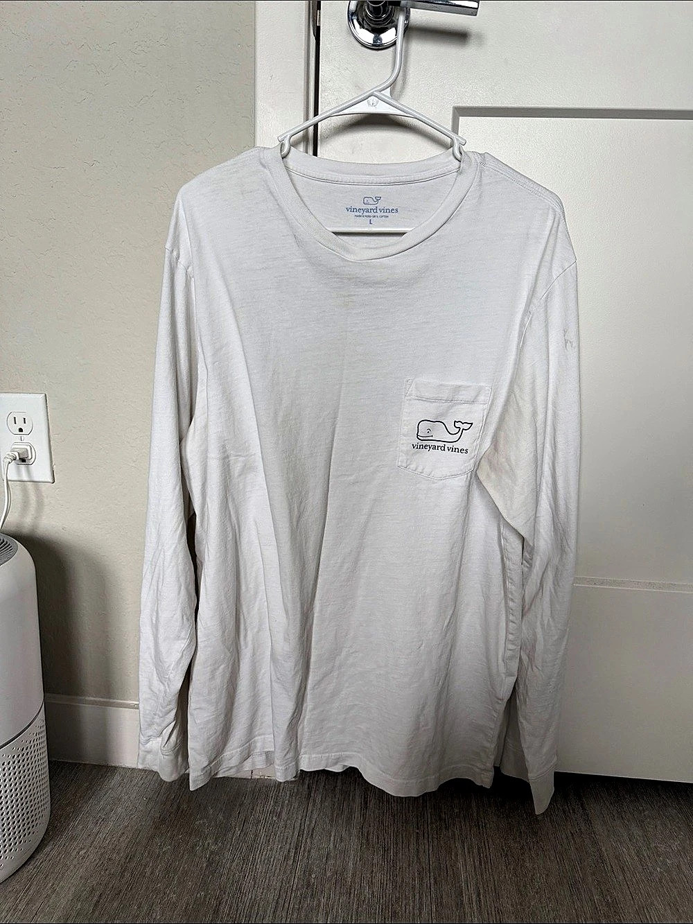 Vineyard Vines Classic Long-Sleeve Pocket Tee Graphic Long Sleeve Size Large